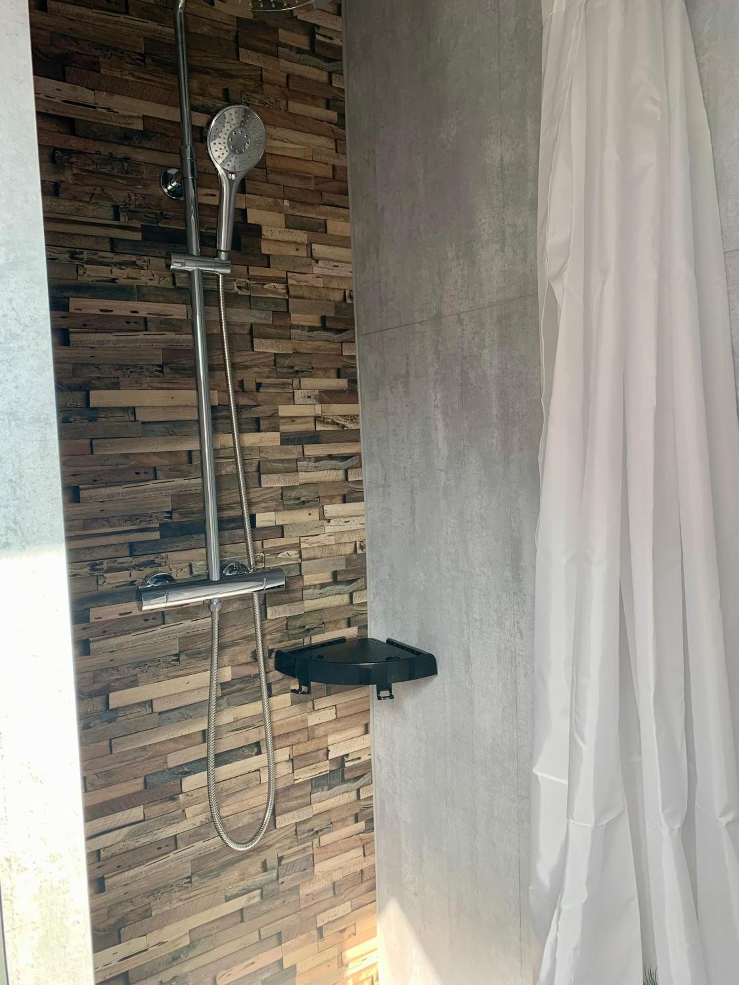 "Le 35" Maison Renovee Avec Jardin Proche Centre ラモット・ブーヴロン エクステリア 写真